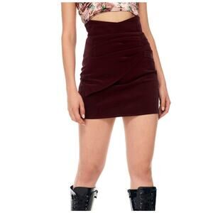 Cider Maroon Ruched High Waisted Faux Leather Mini Skirt Women’s Medium